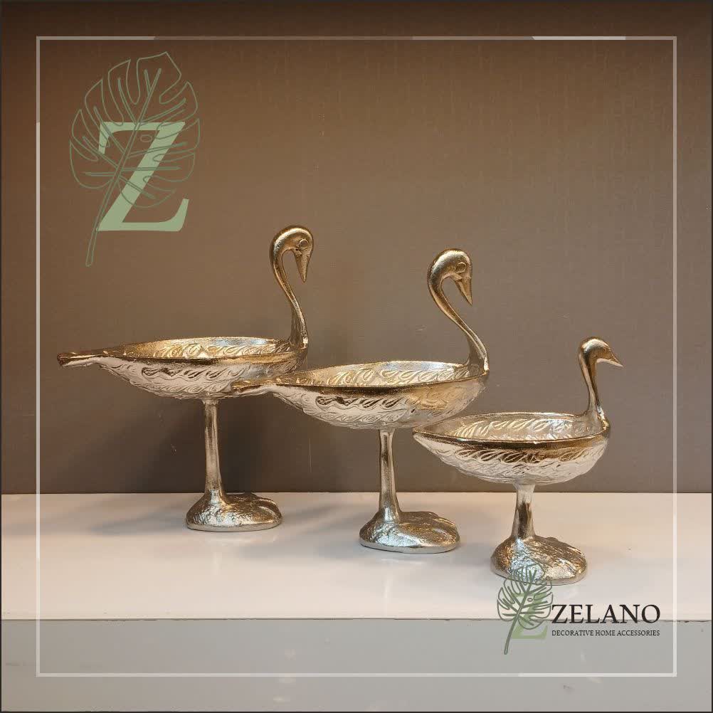 ست پذیرایی آلومینیومی مدل قو رنگ نقره ای