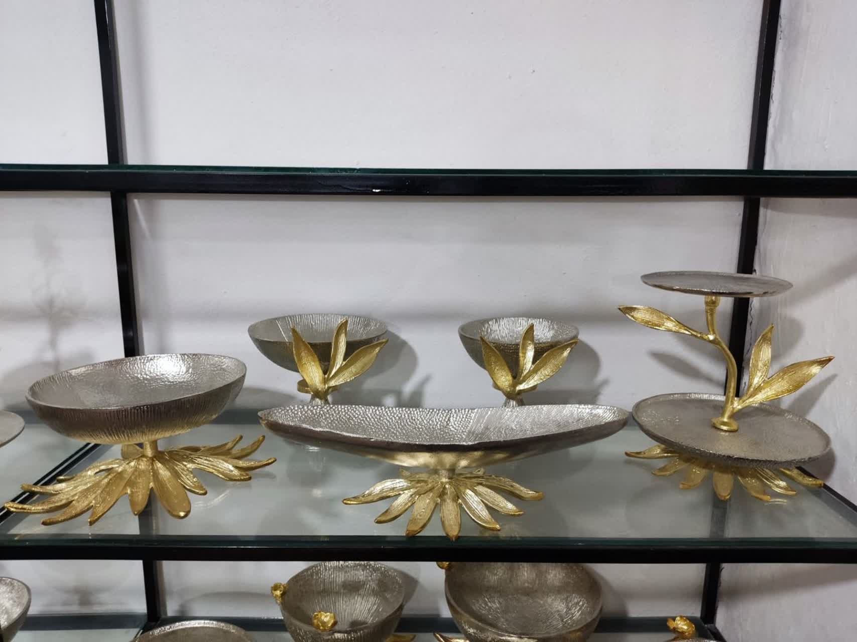 ست پذیرایی پنج تکه مدل گلبرگ آلومینیومی